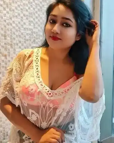 Escort Vadnagar
